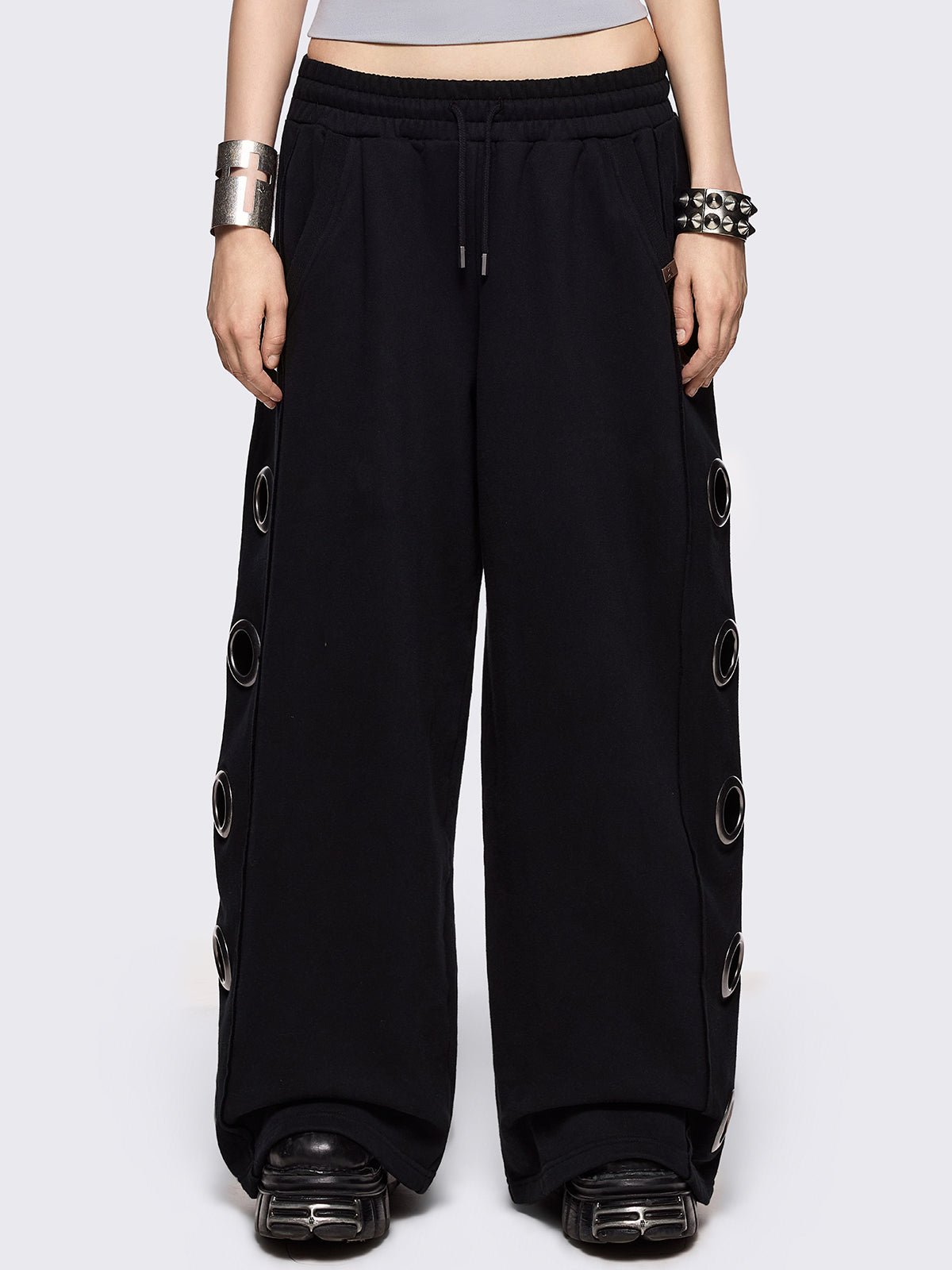 import placeholder for hexa black sweatpants 29938231